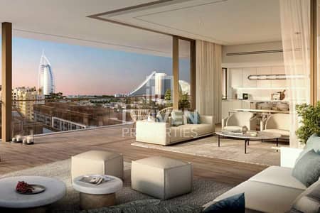 2 Bedroom Apartment for Sale in Umm Suqeim, Dubai - Corner with Maids Room | Rare Layout | Exclusive