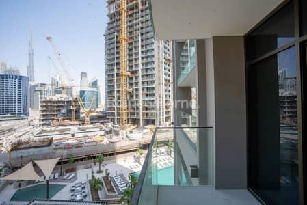 Studio for Rent in Business Bay, Dubai - Chic Studio with Burj Khalifa View | Modern Living