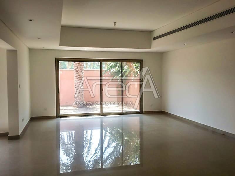 Sublime 4 Beds Villa with Facilities near Binal Jesrain Area!