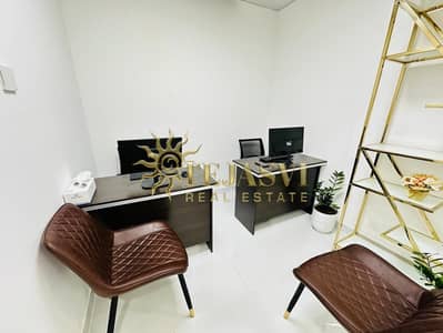 مکتب  للايجار في ديرة، دبي - 085bfc80-643b-4048-a0f5-ff72afca0624. jpg