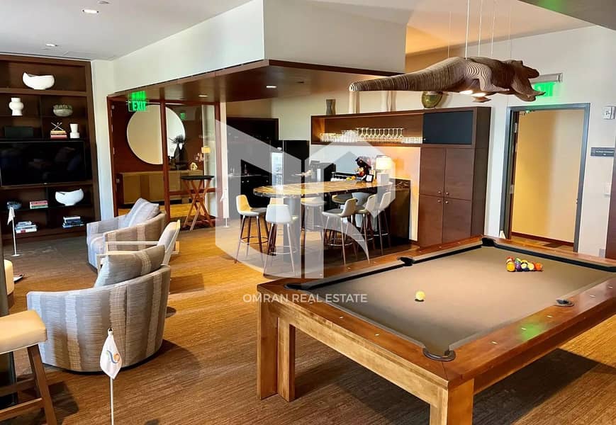 11 Clubhouse-Exp. -Pool-Table-and-Bar-1600x1200. jpg