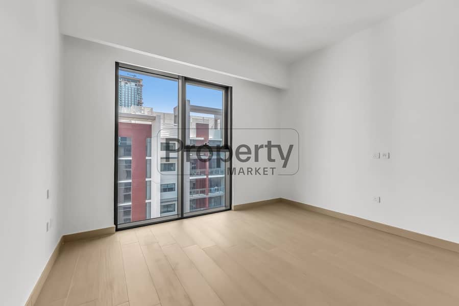 9 7ST04850. jpg