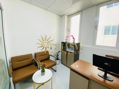 مکتب  للايجار في ديرة، دبي - 1fb3364f-8818-459b-b3e4-20cdb3e03237. jpg