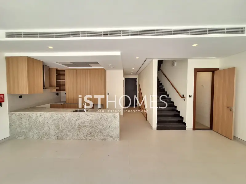 Brand New Luxury Villa + Maid Room | Huge Layout | Luxury Community in Liwan I swimming pool I GYM I Carrefour