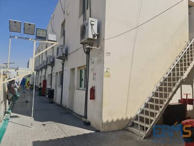 Labour Camp for Rent in Al Sajaa, Sharjah - de8b15f3-5915-4d75-8ba6-ab6512c962e2. jpg
