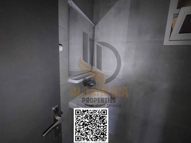 25 9cdd5b4b-aea9-4205-b5eb-f98d432b7456. jpeg