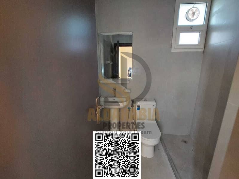 30 ff25e09f-3096-4fb2-8591-75457e7595a6. jpeg