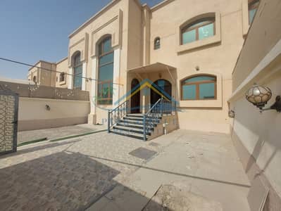 فیلا 4 غرف نوم للايجار في مدينة محمد بن زايد، أبوظبي - 20250520_154636. jpg