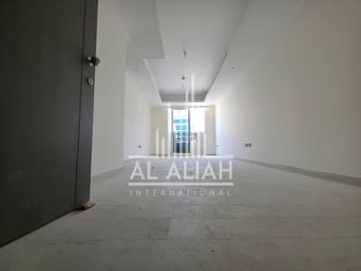 1 Bedroom Flat for Rent in Al Najda Street, Abu Dhabi - photo_12_2025-05-20_13-52-50. jpg