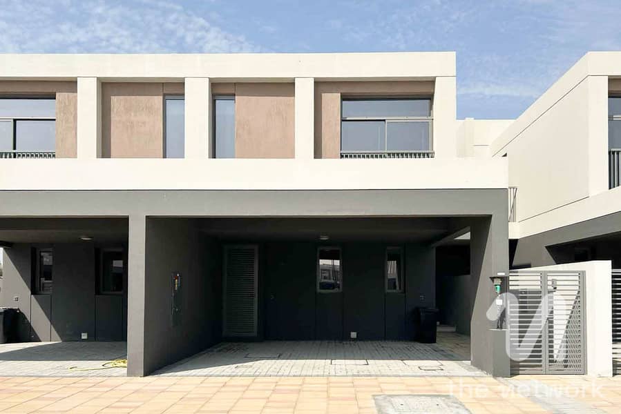 位于迪拜南部街区,居住区,脉动住宅区,脉动海滨小区 3 卧室的别墅 170000 AED - 11709700 位于迪拜南部街区,居住区,脉动住宅区,脉动海滨小区 3 卧室的别墅 170000 AED - 11709700