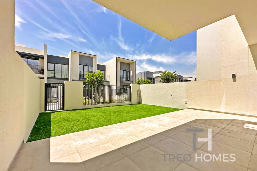 Таунхаус в Валли,Эден, 3 cпальни, 155000 AED - 11710397 Таунхаус в Валли,Эден, 3 cпальни, 155000 AED - 11710397