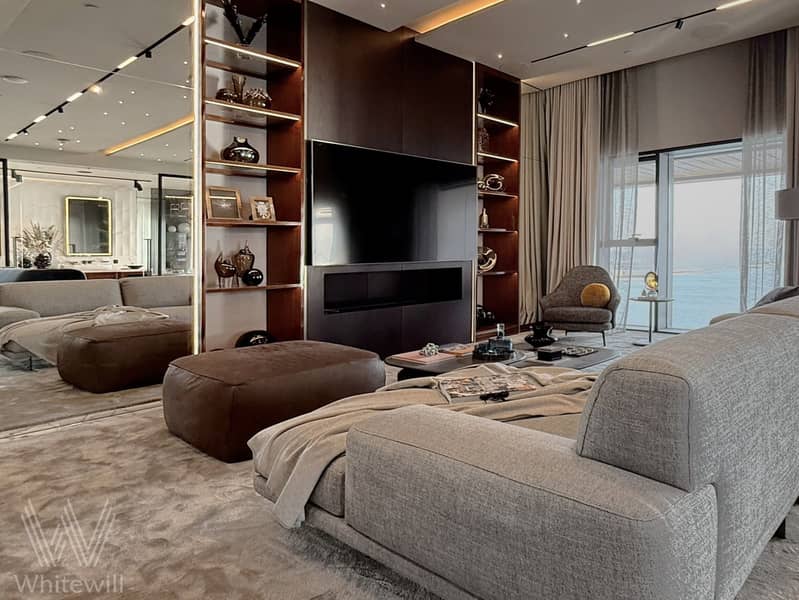 32 Master bedroom(1). jpg
