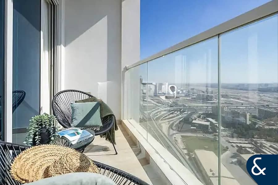 2 Bedroom Apartment | Furnished | Upgraded 2 Bedroom Apartment | Furnished | Upgraded