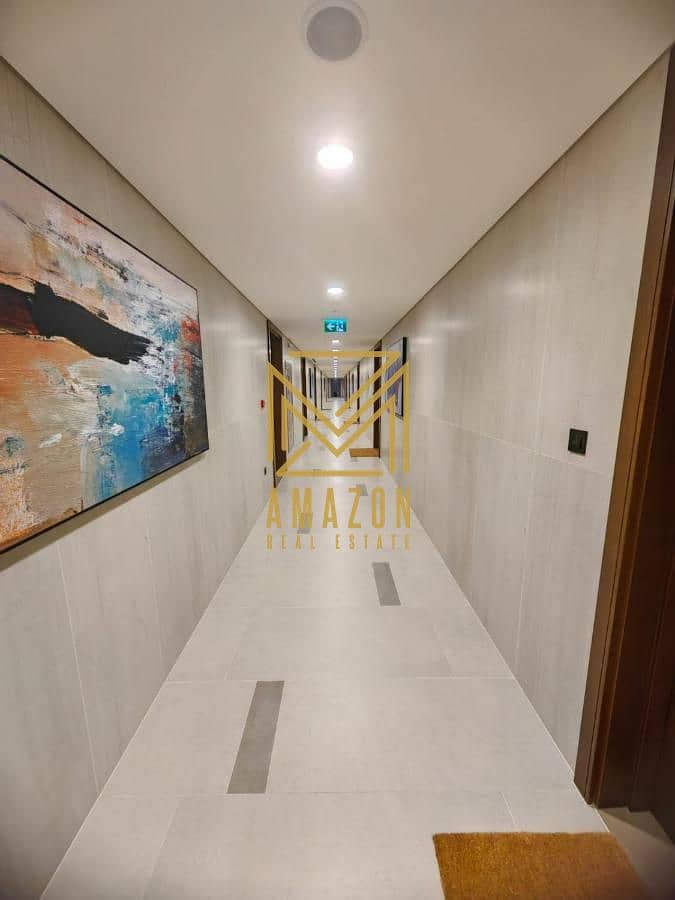 11 floors. jpg