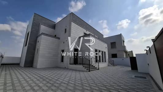 6 Bedroom Villa for Sale in Al Shamkha, Abu Dhabi - aesrdtfyugvbhinm. png