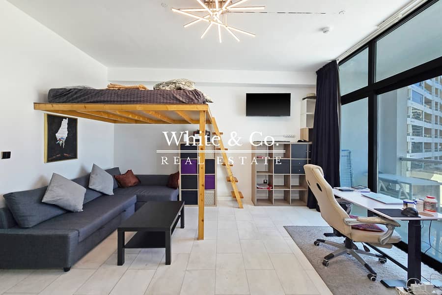 Fully Furnished | Upgraded | Marina View Fully Furnished | Upgraded | Marina View