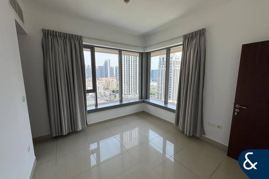 1 Bedroom | Walk in Wardrobe | BLVD Views 1 Bedroom | Walk in Wardrobe | BLVD Views