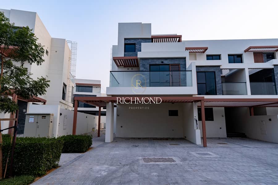 位于达马克山庄,银色温泉别墅区 6 卧室的别墅 5100000 AED - 11699070 位于达马克山庄,银色温泉别墅区 6 卧室的别墅 5100000 AED - 11699070