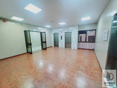 Офис в аренду в Абу Шагара, Шарджа - 1000039443. jpg