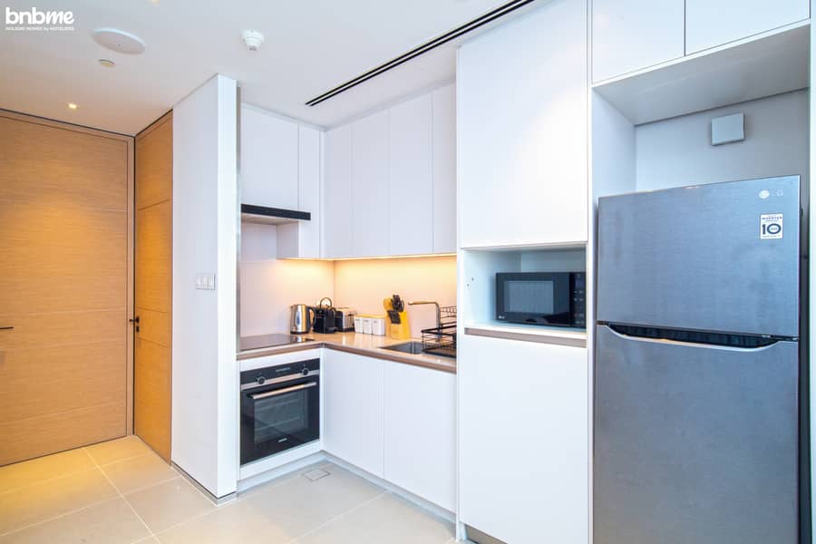 16 kitchen. jpg
