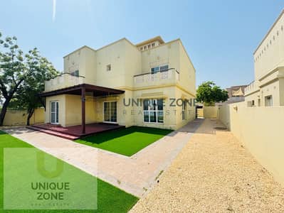 5 Bedroom Villa for Rent in The Lakes, Dubai - LAKE VIEW - LARGEST LAYOUT - SINGLE ROW
