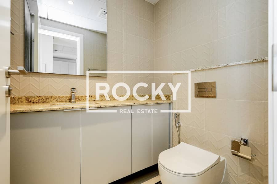 16 JVC007 - Apartment-3100. jpg