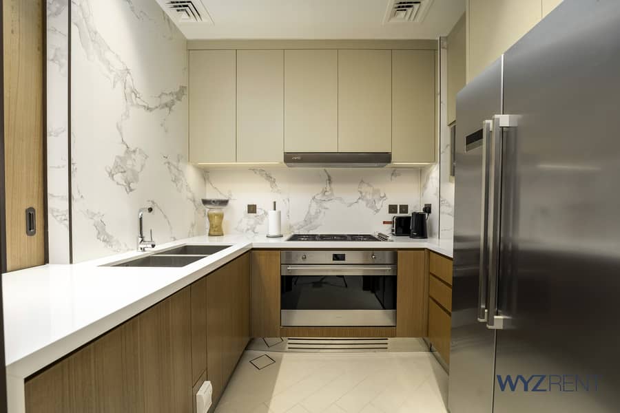 43 Kitchen-2. jpg