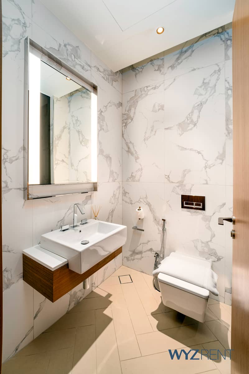 14 Bath2-1. jpg