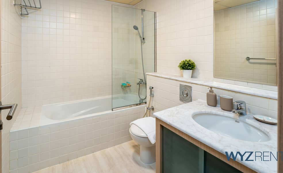 7 BAth-1. jpg