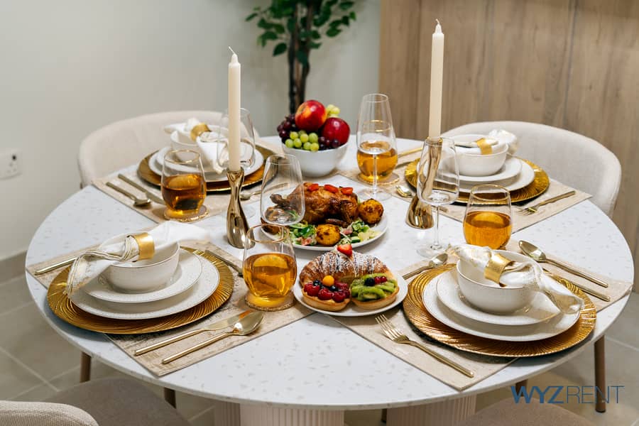 18 Dining-8. jpg
