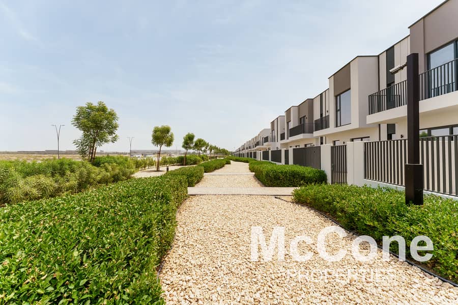 Idyllic Location | Not Overlooked | Single Row Idyllic Location | Not Overlooked | Single Row