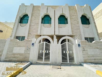 فیلا 8 غرف نوم للبيع في المرور، أبوظبي - i23. png