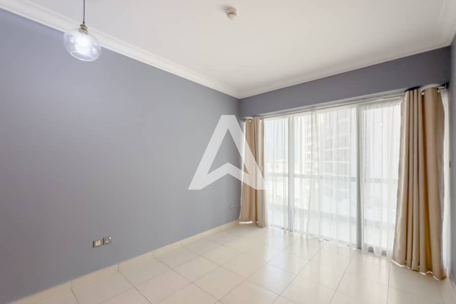 Well Maintained| Furnished | Ready by 25th June Well Maintained| Furnished | Ready by 25th June