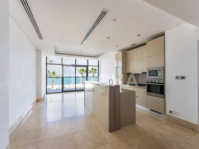 2 Bedroom Apartment for Sale in Palm Jumeirah, Dubai - Exclusive Listing | Open Sea View | Vacant Now