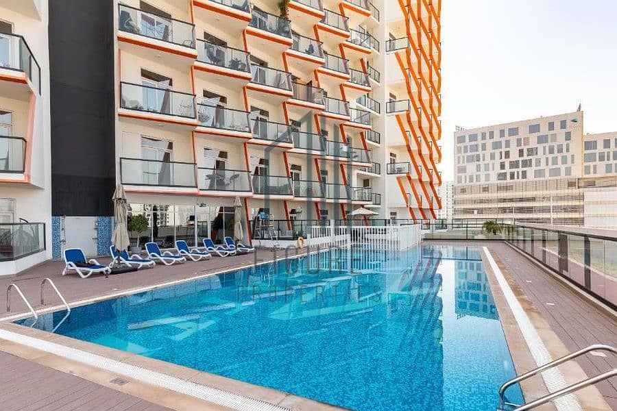 Ready to move Next Month / Dubai skyline & burjkhalifa view / Spacious Unit/ Unfurnished Ready to move Next Month / Dubai skyline & burjkhalifa view / Spacious Unit/ Unfurnished