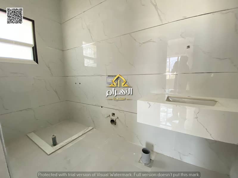 10 f70a50e8-9cec-4570-af75-ada9d4786d9f. jpg