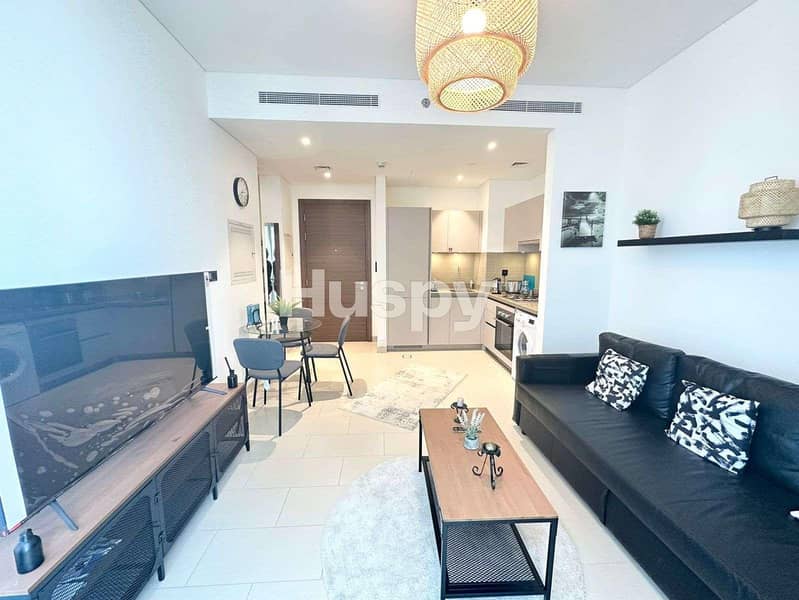 Furnished | Flexible Cheques | Pool View