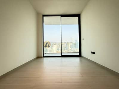 Community View | Airy Space | Vacant