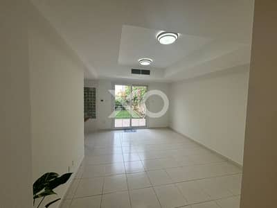 2 Bedroom Villa for Rent in The Springs, Dubai - 4M | Vacant Now | Well Maintained.