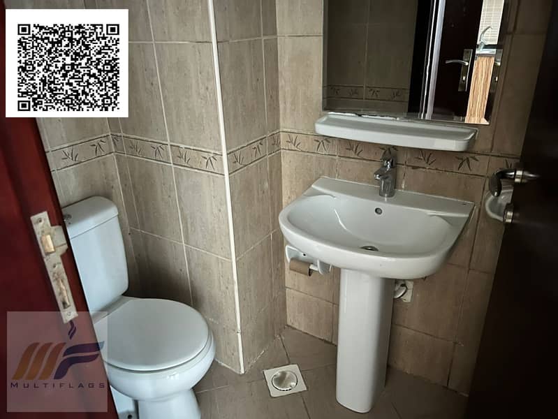 2 396de874-1c31-44ad-b0b7-f7f6597ea83f. jpg