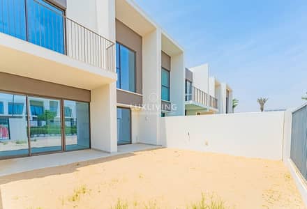 3 Bedroom Villa for Sale in The Valley by Emaar, Dubai - Park Facing | Prime Location | Stylish Layout