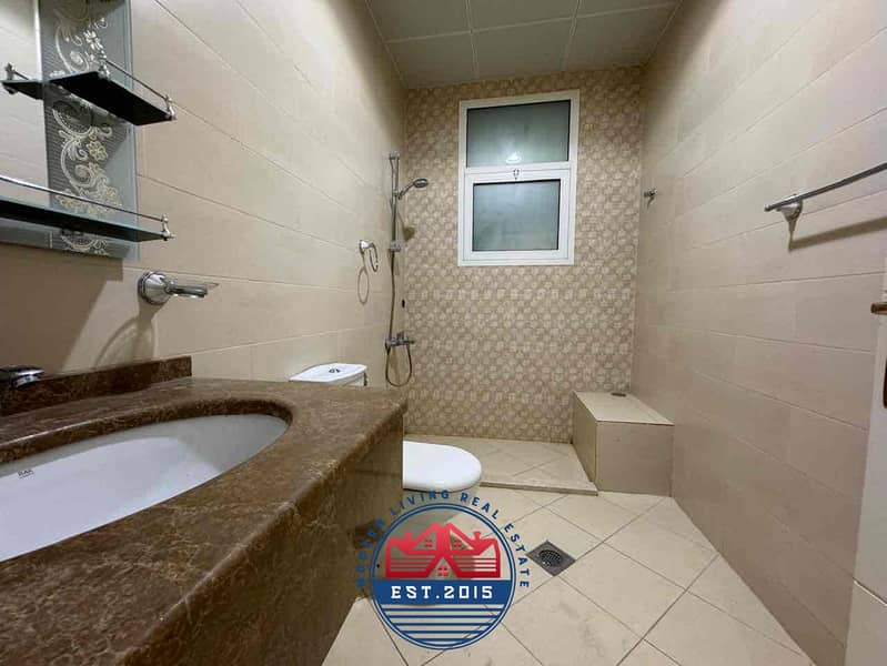14 9e387aa5-3bd0-4045-8310-7c3730403815. jpg