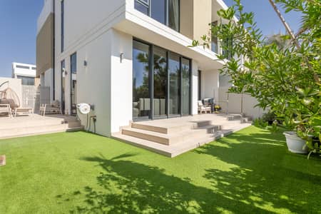 3 Bedroom Villa for Sale in Dubai Hills Estate, Dubai - Vacant On Transfer | Close To Pool | Roof Terrace