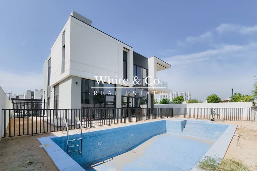 位于阿尔弗雷德街区,穆罗杰弗雷恩别墅区 5 卧室的别墅 450000 AED - 11718136 位于阿尔弗雷德街区,穆罗杰弗雷恩别墅区 5 卧室的别墅 450000 AED - 11718136