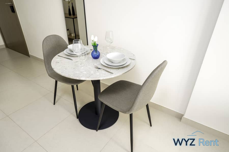 35 Dining-3. jpg