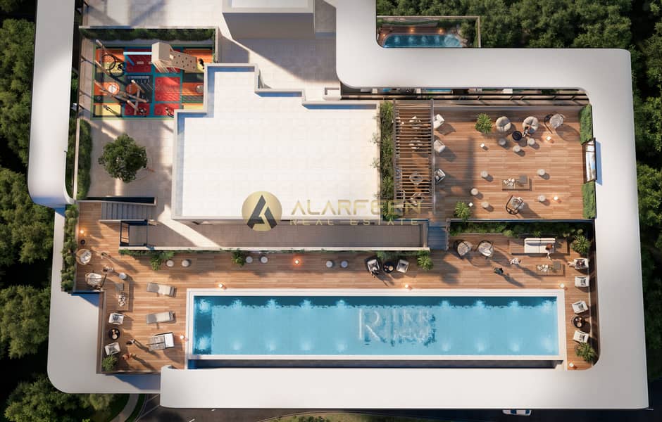 28 Rooftop Level Amenities. jpg