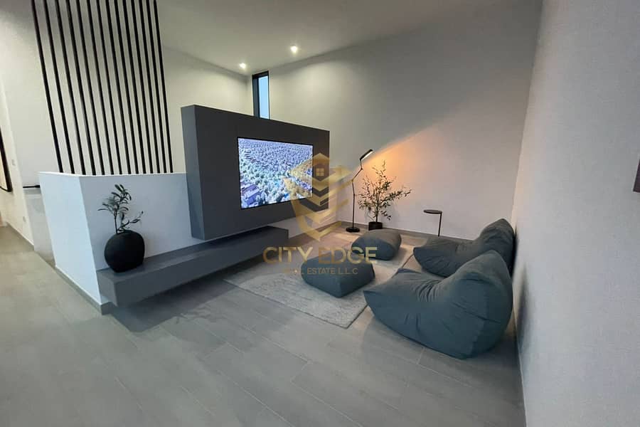 4BR VILLA CORNER 5% DP GOLDEN VISA FREEHOLD 4BR VILLA CORNER 5% DP GOLDEN VISA FREEHOLD