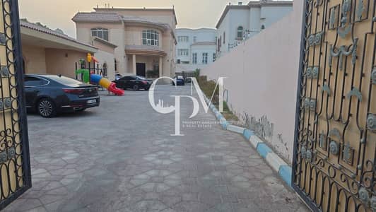 8 Bedroom Villa for Sale in Shakhbout City, Abu Dhabi - WhatsApp Image 2025-05-20 at 4.10. 39 PM. jpeg