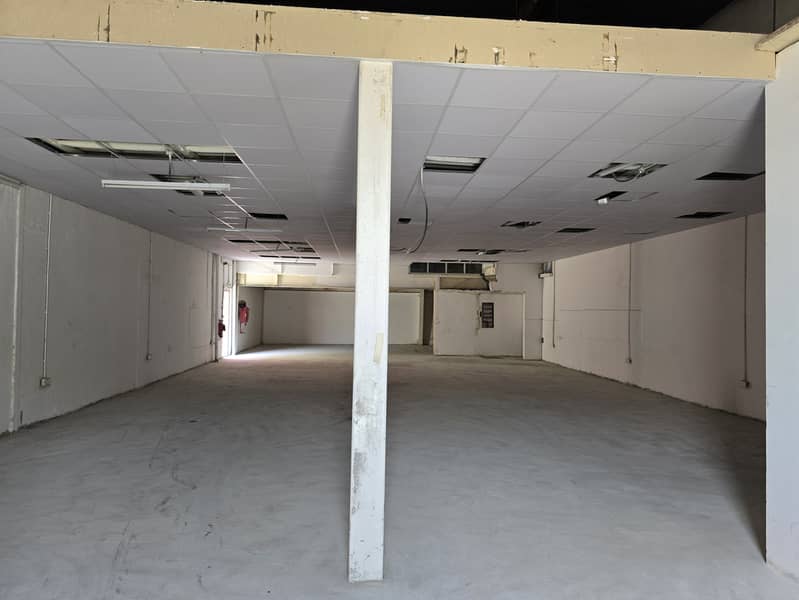 wh 7000 sqft ind 13 Hitam (2). jpg wh 7000 sqft ind 13 Hitam (2). jpg