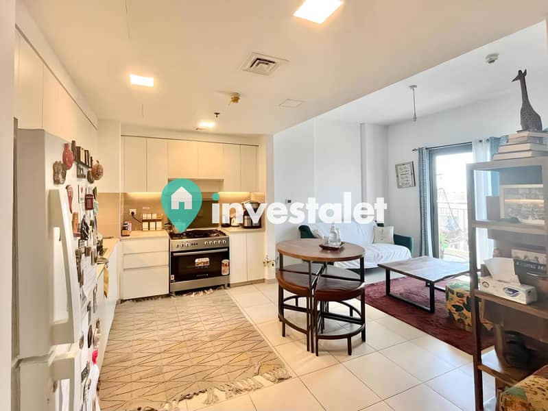 Community View | Unfurnished | Open Plan Layout